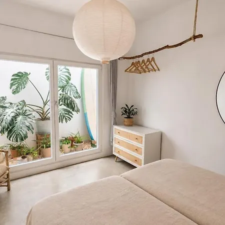 Cozy Little With Small Backyard * 维拉多比斯坡